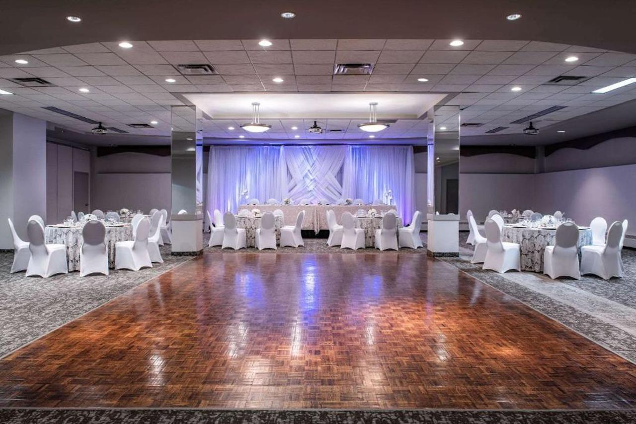 Clarion Hotel & Suites Γουίνιπεγκ Εξωτερικό φωτογραφία