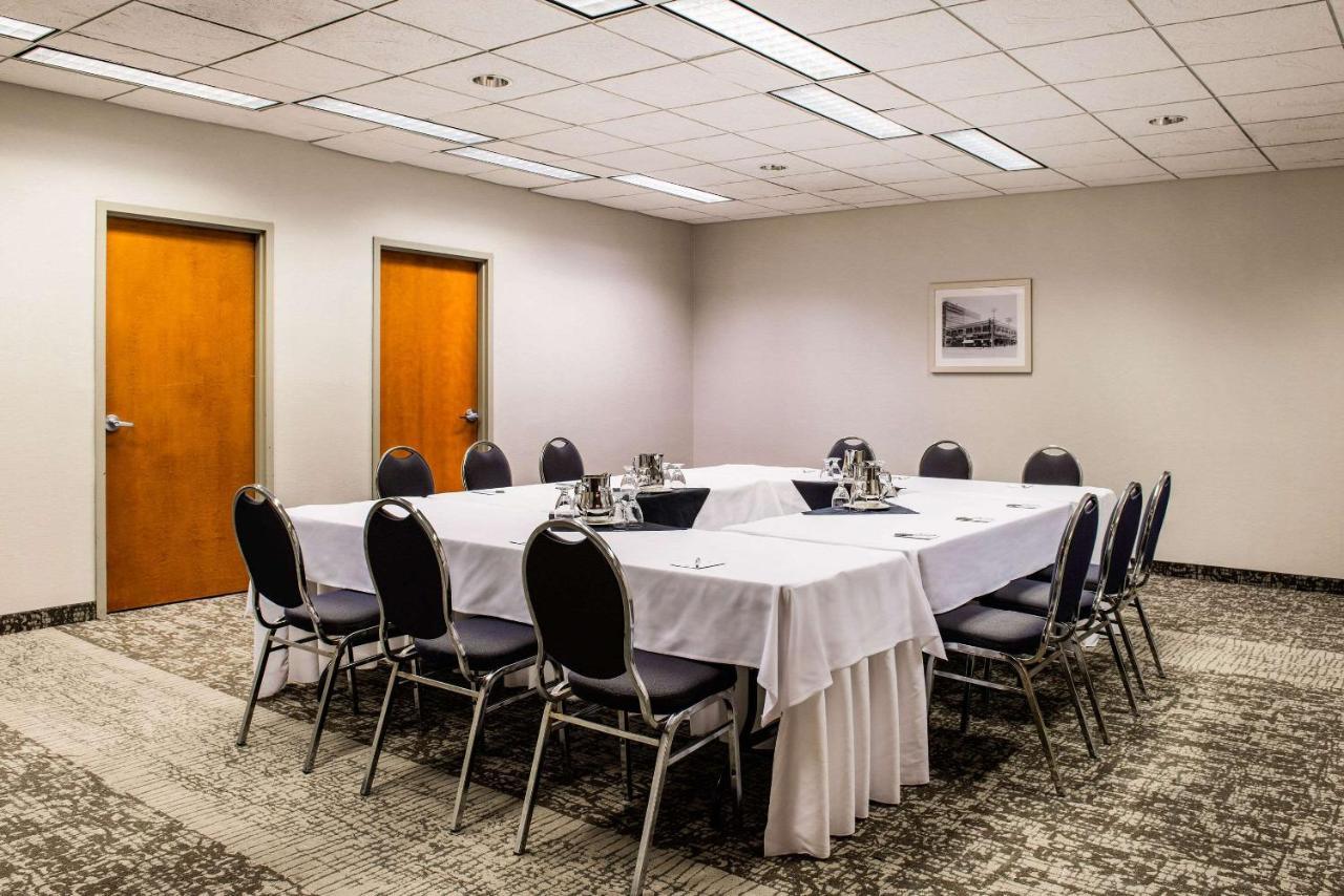 Clarion Hotel & Suites Γουίνιπεγκ Εξωτερικό φωτογραφία