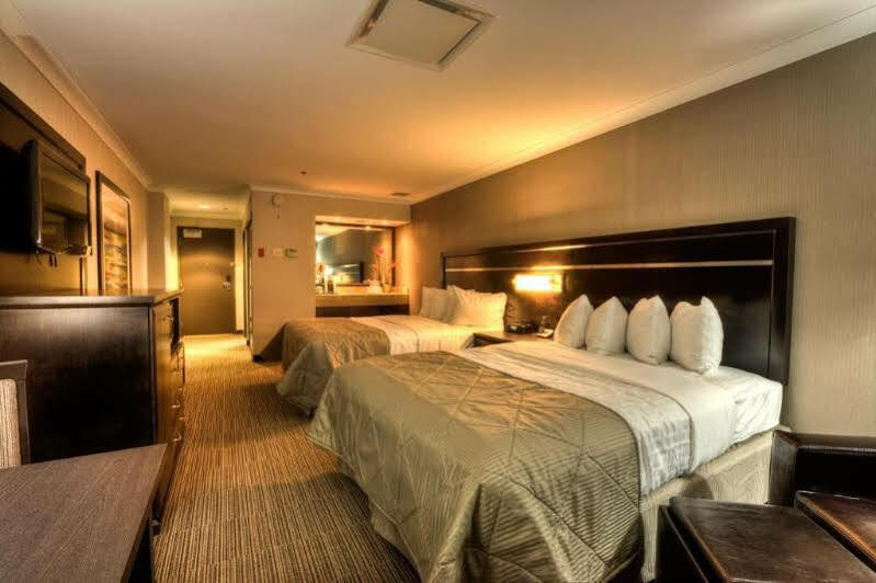 Clarion Hotel & Suites Γουίνιπεγκ Εξωτερικό φωτογραφία